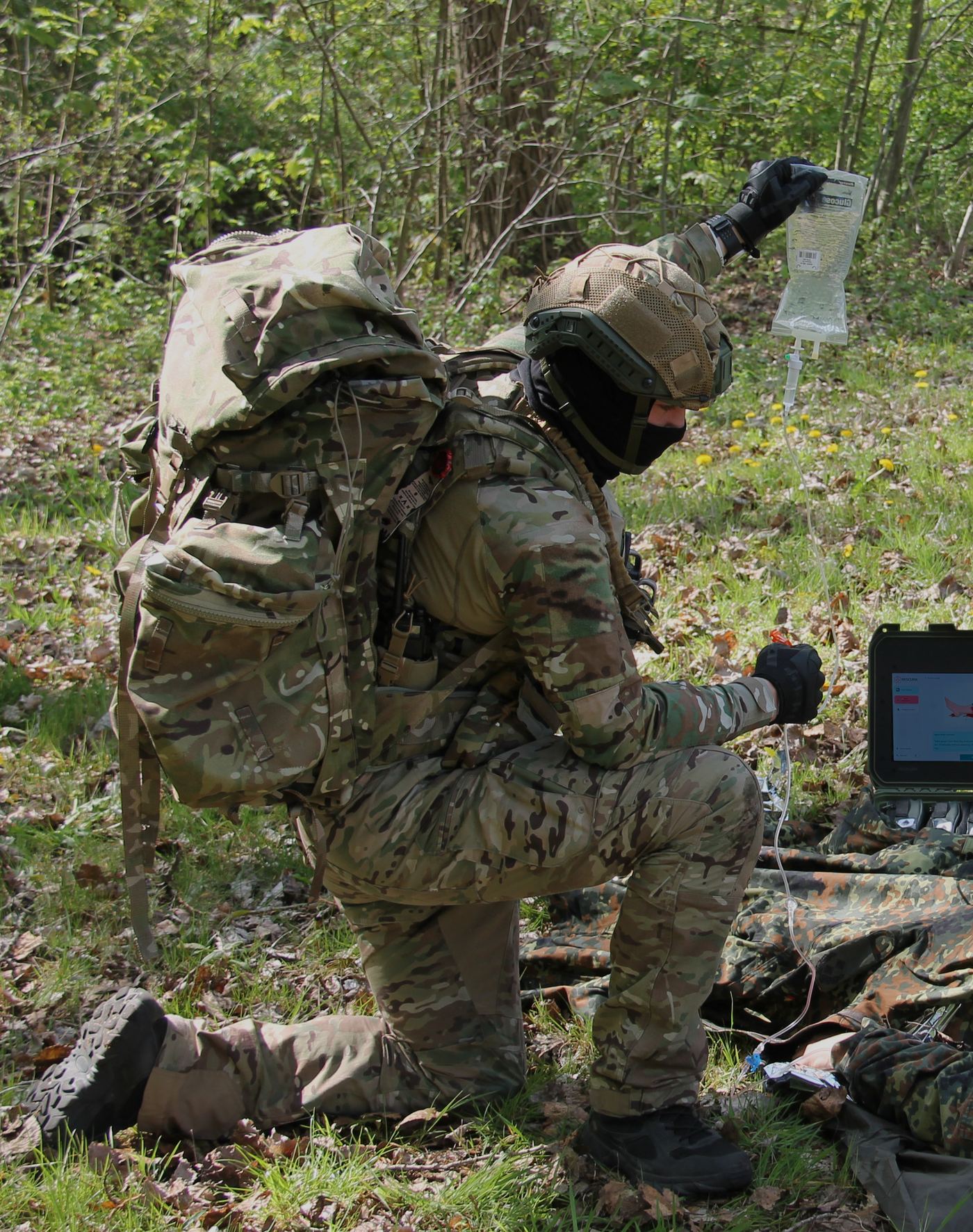 Military operators conducting prolonged field care